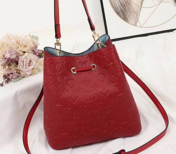 L0vis Vvtt0n Monogram Empreinte NeoNoe MM Bag In Red