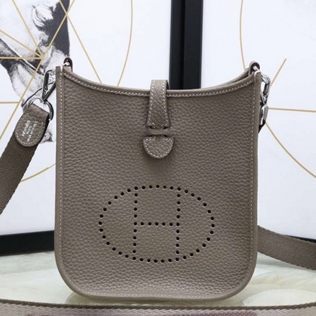Etoupe Clemence Leather Knockoff H**me5 Evelyne II TPM Messenger Bag