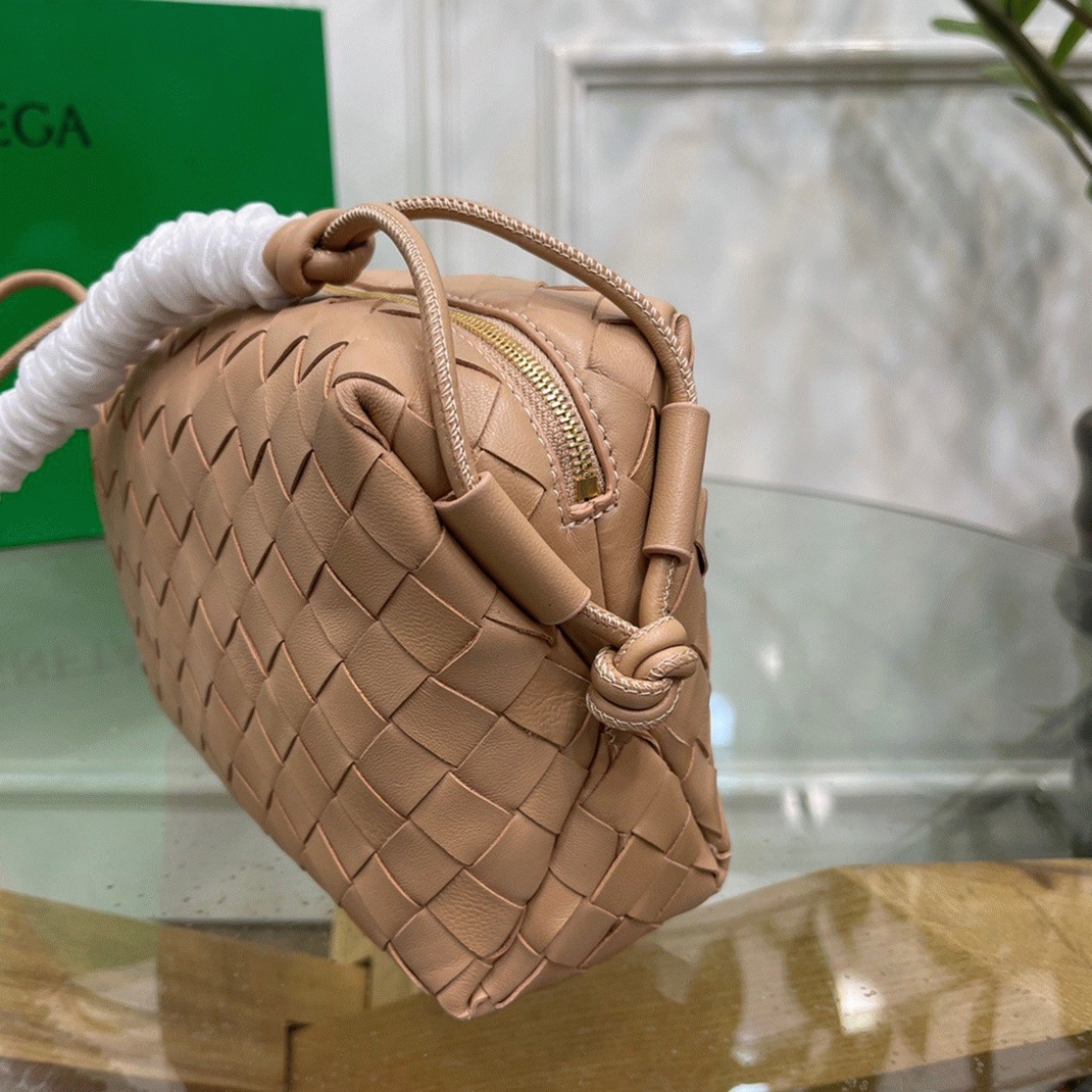 Fake B0tt*ga Ven*ta Loop Small Bag Almond