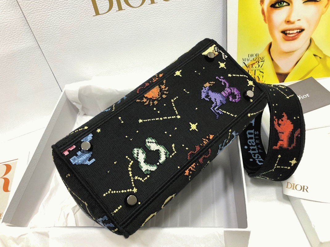 D10r Lady D-Lite Medium Bag Faux in Black Pixel Zodiac Embroidery