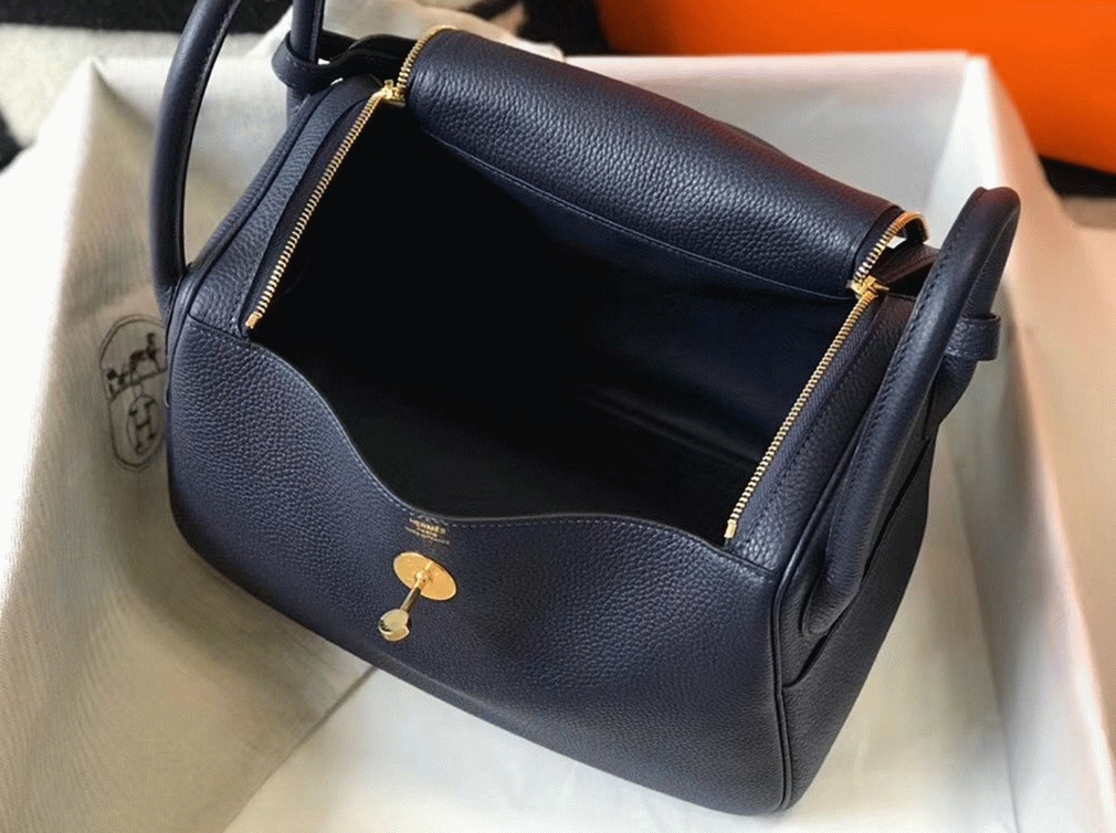 Knockoff H**me5 Lindy 30cm bag in navy blue shade