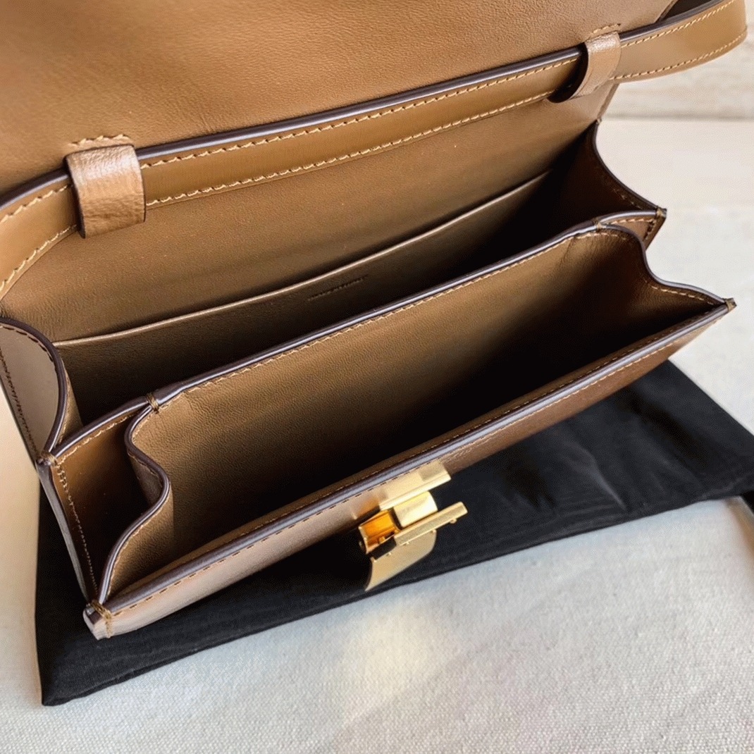 Top Quality Knockoff Ce1i*e Classic Box Teen Bag In Camel