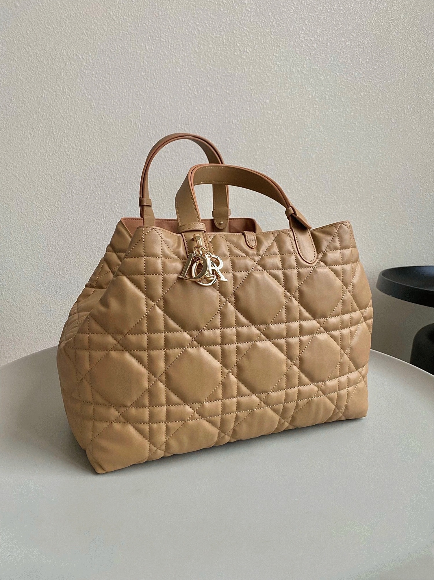 D10r Toujours Large Bag Fake in Brown Macrocannage Calfskin