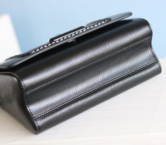 L0vis Vvtt0n Epi Leather Twist MM Canvas Trompe loeil Braid Bag In All Black