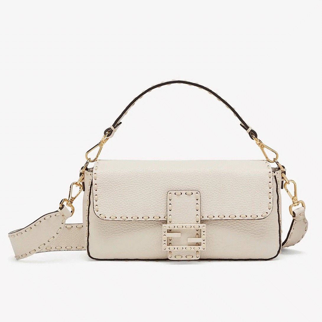 Top Quality Fake F**di Medium Baguette Bag In White