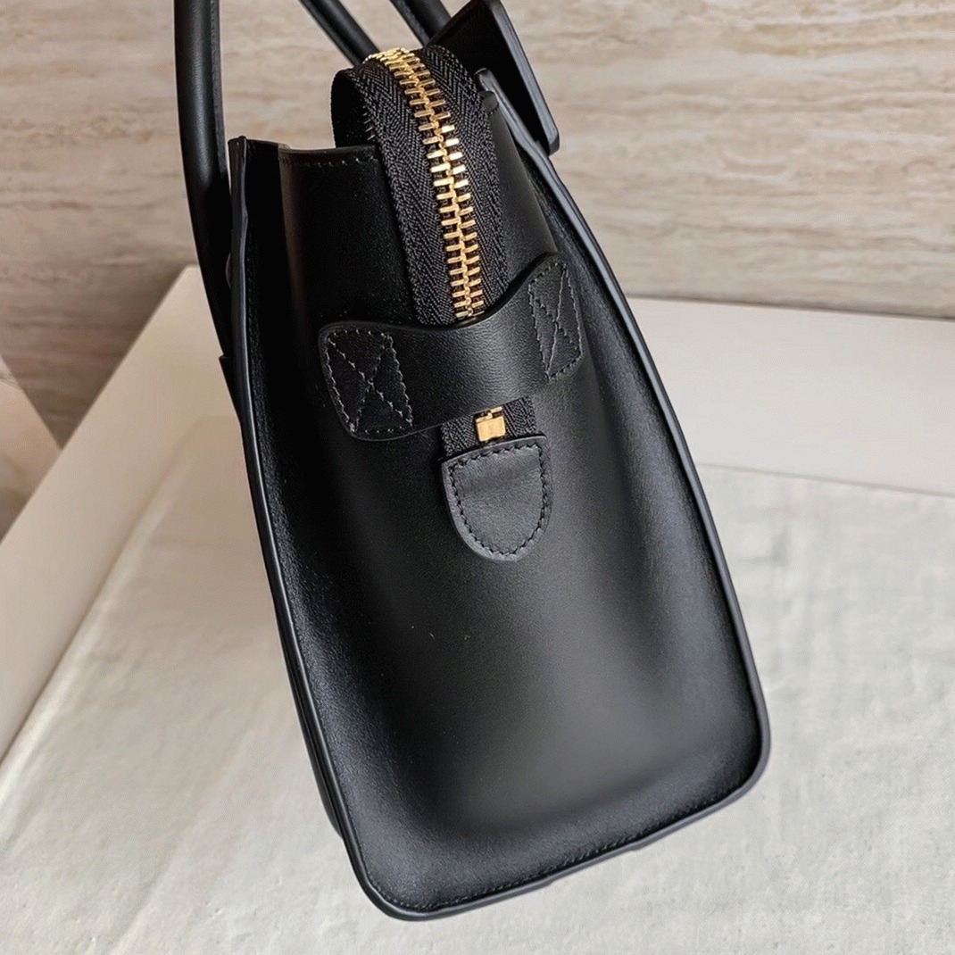 ce1i*e micro lU*gage tote bag replica in black