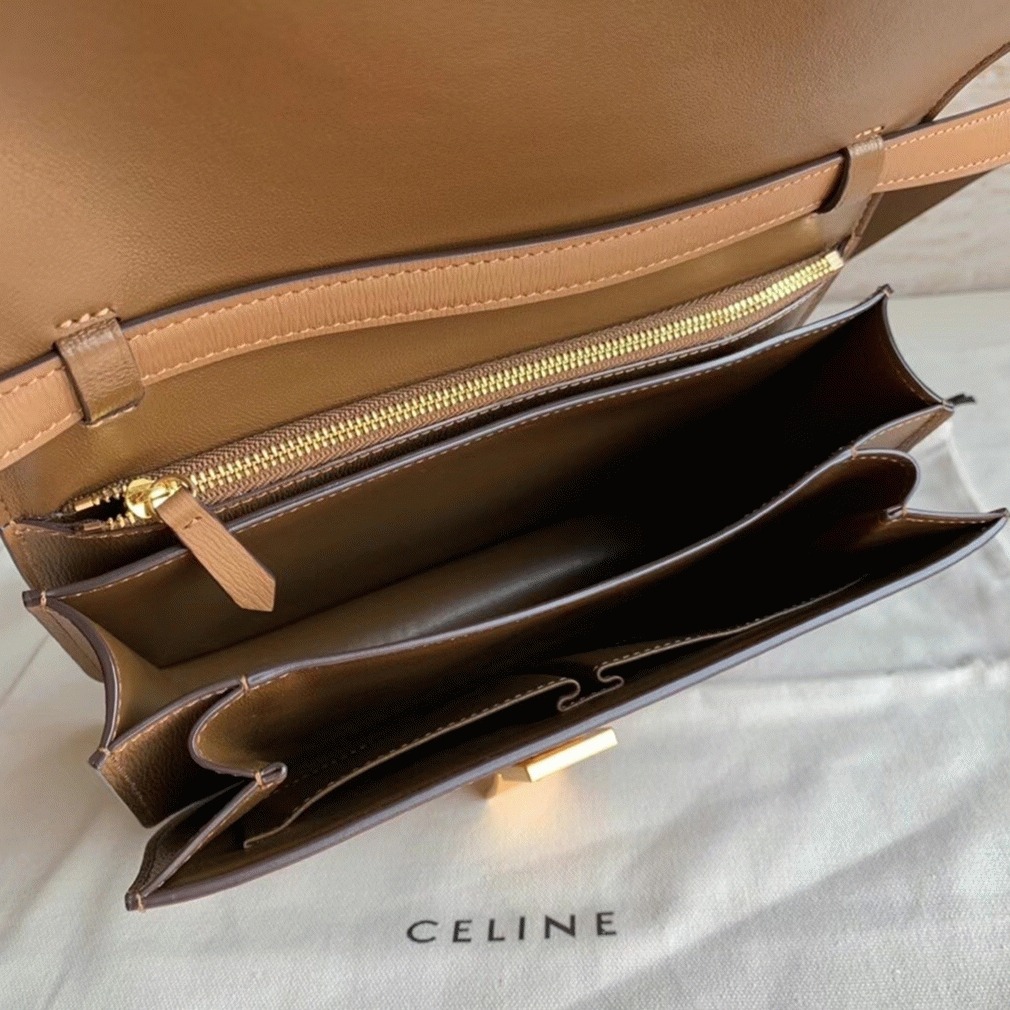 Top Quality Replica Ce1i*e Classic Box Medium Bag In Camel