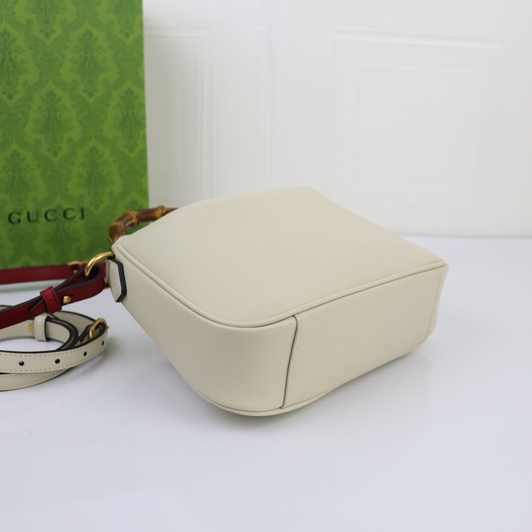 Gvc*1 Diana Bamboo Small Shoulder Bag
