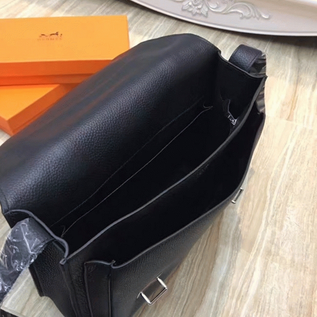 Black Fake Designer H**me5 Steve Messenger Bag